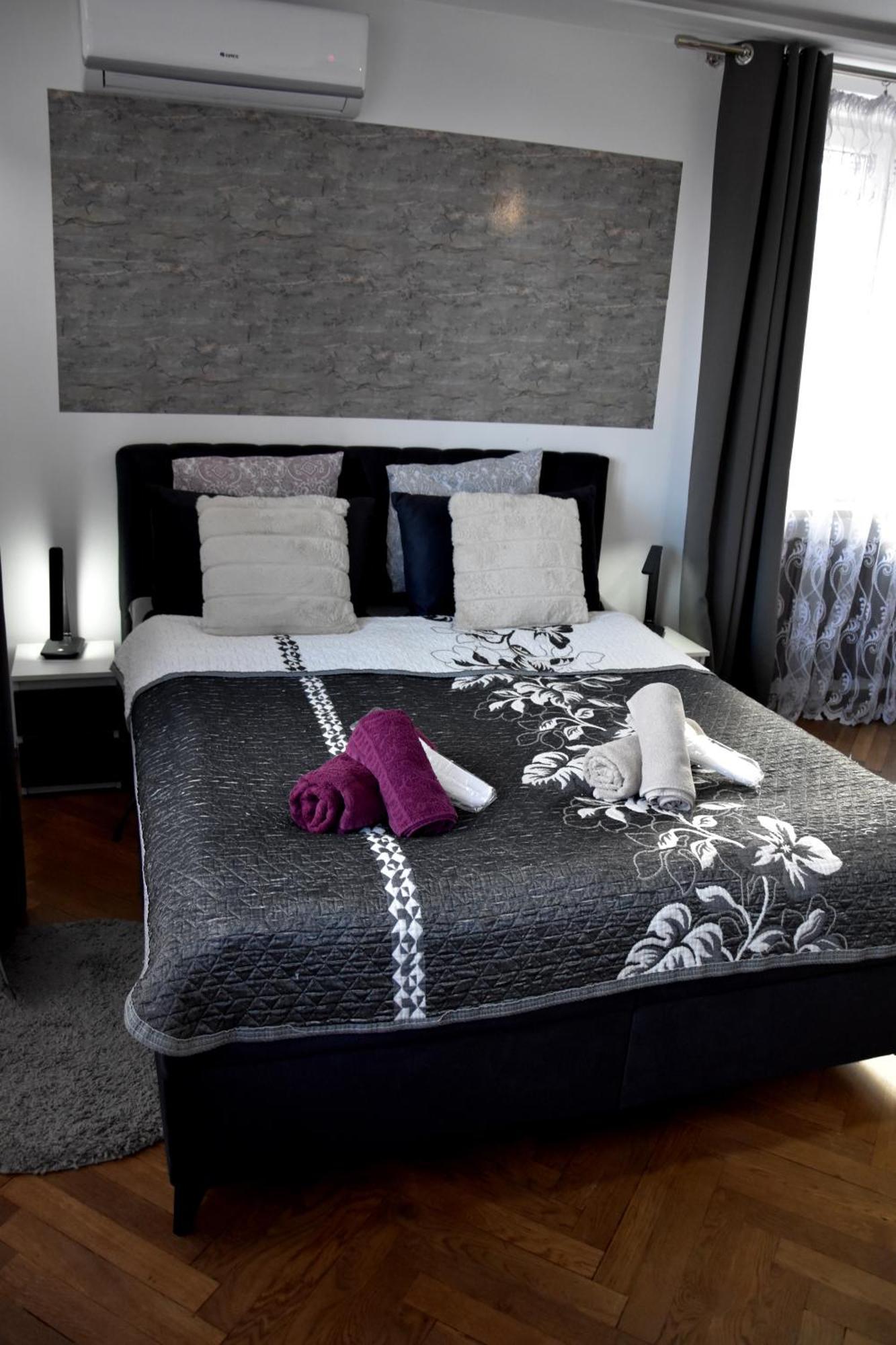 Apartament Night Premium Krakov Exteriér fotografie